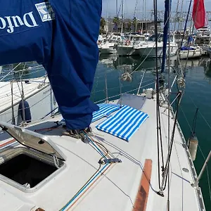Acogedor Velero En El Forum Botel Sant Adria de Besos